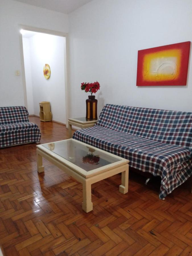 Copacabana Uma Quadra Da Praia Рио де Жанейро Екстериор снимка